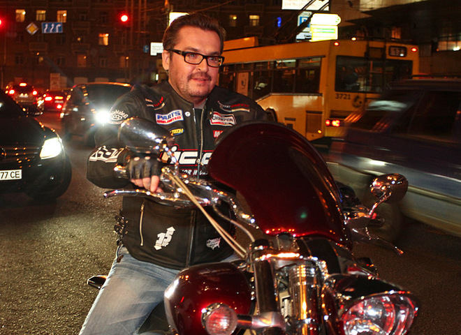 Александр Пономарев на мотоцикле