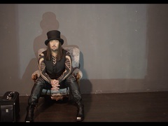 Премьера песни: Дима Коляденко презентовал трек "Песня без слов"