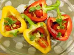 Перец фаршированый фруктами Перец фаршированый фруктами