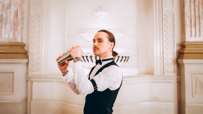 Артем Пивоваров