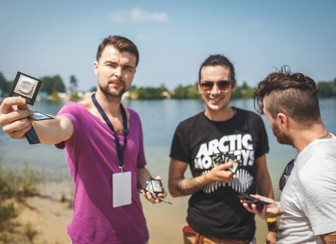Український гурт Epolets розпочав соціальну кампанію з "АНТИСНІД"