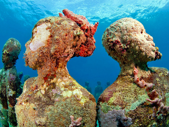 Подводные скульптуры на острове Гренада