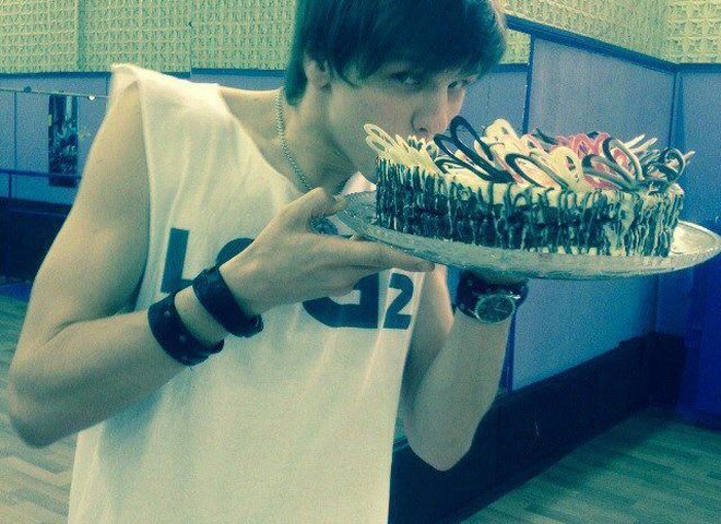 Александр Лещенко