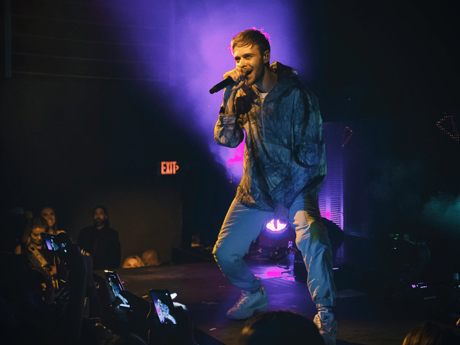 Макс Барських в турі