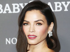 Дженна Деван