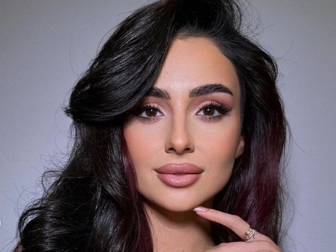 Трінчер зізналася, що почувається нещасливою: Звикла не враховувати свій стан та потреби