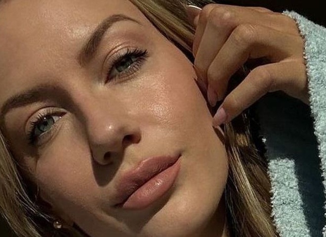 Нікітюк в осінніх образах вразила публіку худорлявістю