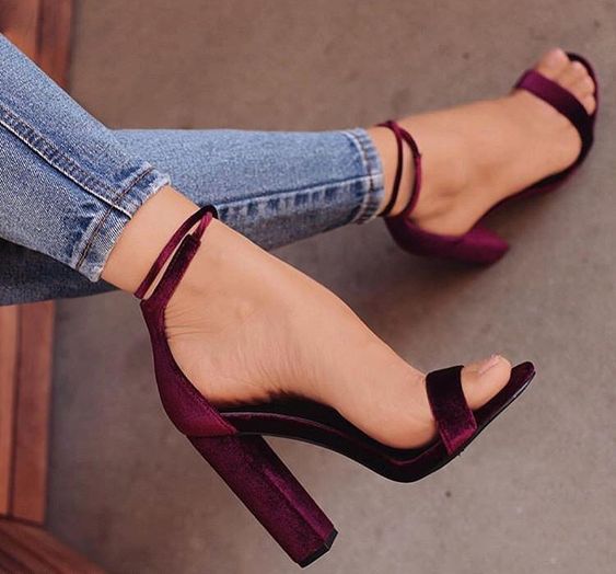 Сексуальная летняя обувь на толстом каблуке