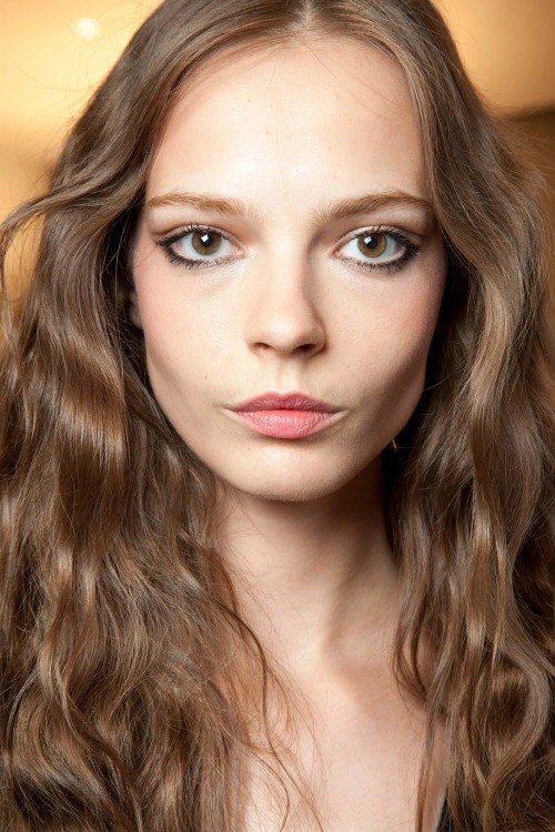 Черная подводка