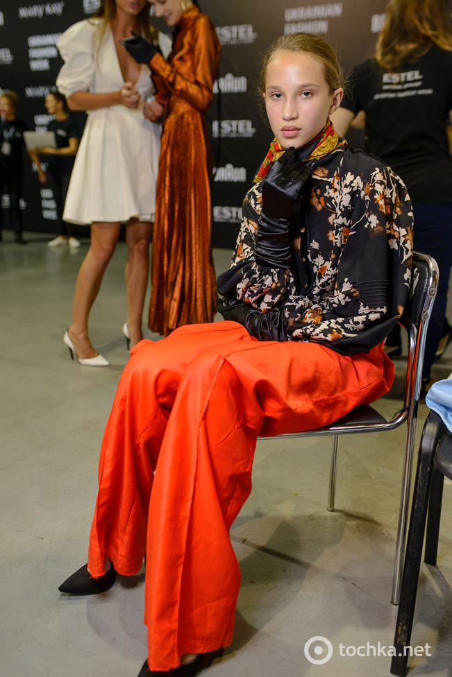 Backstage UFW SS19 второй день