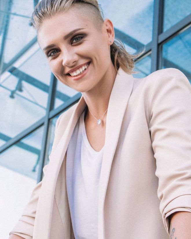 Настя Иваненко