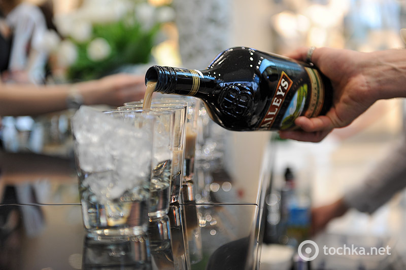 Harper’s Bazaar, коктейли