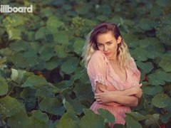 Майли Сайрус для Billboard