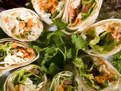 З чим і як загорнути лаваш