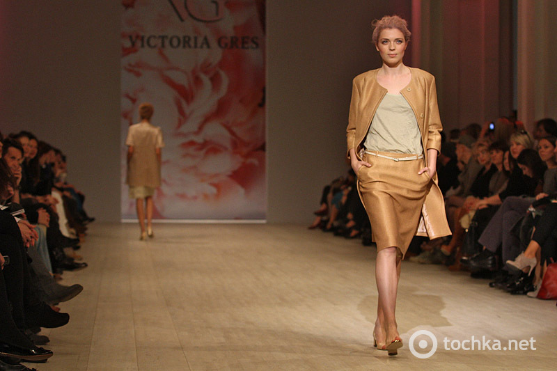 Показ VICTORIA GRES