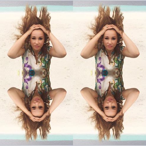 Анфіса Чехова на відпочинку