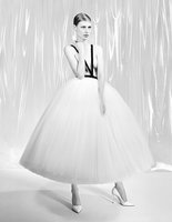 Раф Симонс представил дебютную кутюрную коллекцию для  Calvin Klein