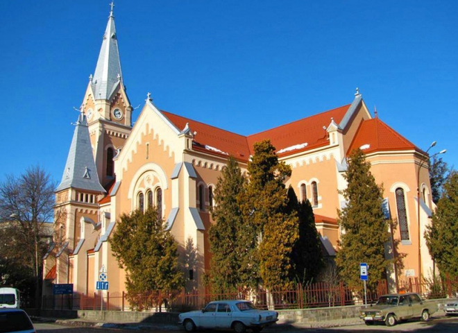 Старинные часы Украины: Мукачевский римо-католический храм