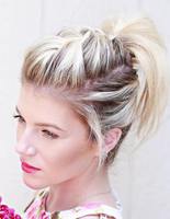 Прически на короткие волосы