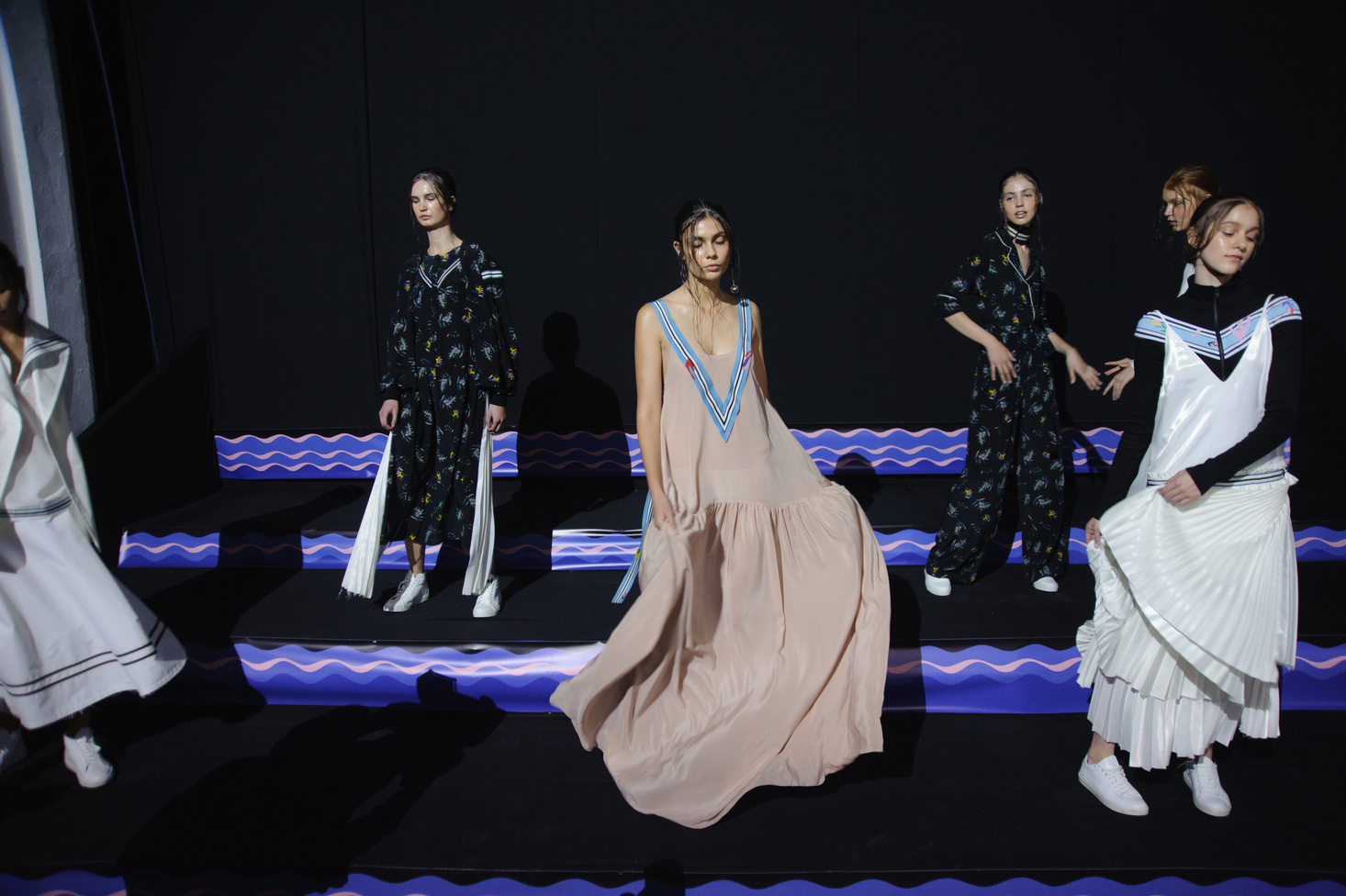 POUSTOVIT весна-лето 2017