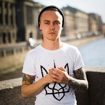 Артем Пивоваров