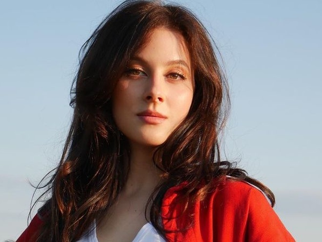 Ексучасниця «ВІА Гри» Анастасія Кожевнікова відзначає 5-річчя шлюбу з Кирилом Снітковим