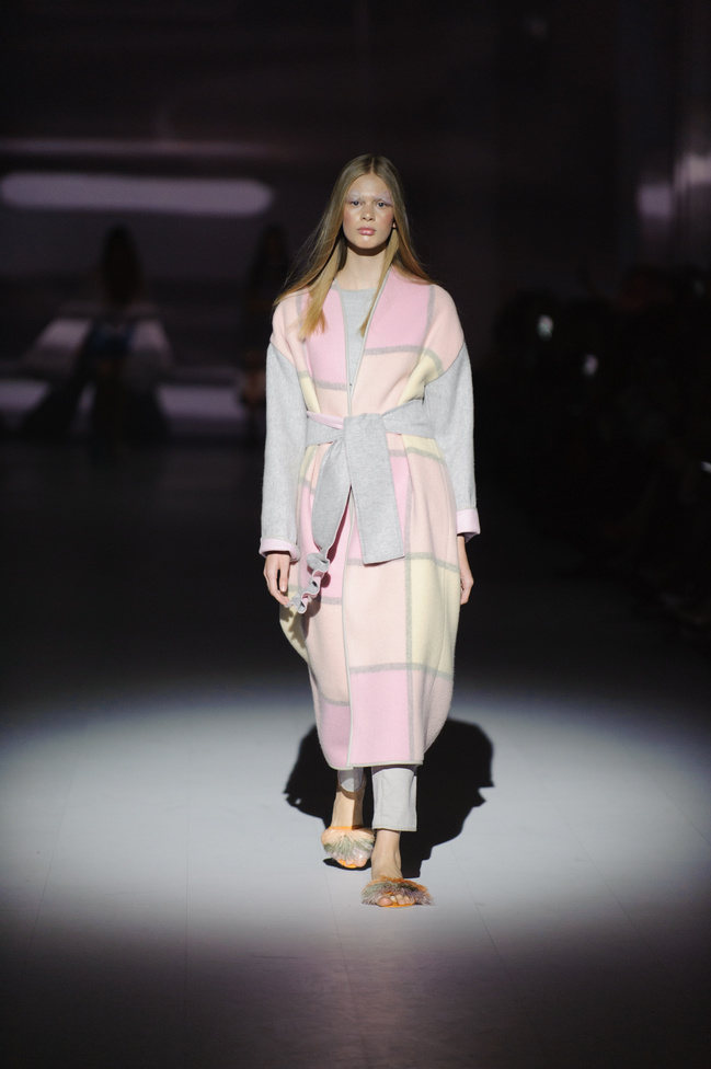 UFW SS 2017: коллекция THE COAT BY KATYA SILCHENKO