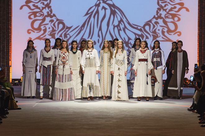 ЦЕНТР ІСТОРІЇ ВБРАННЯ