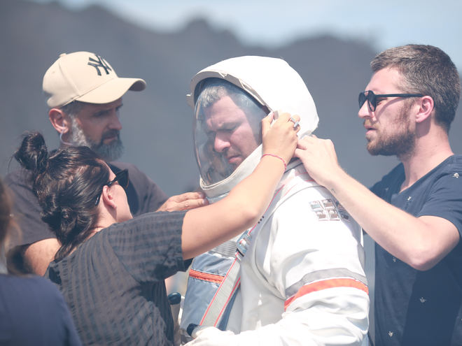 Арсен Мірзоян на зйомках кліпу "Незнайомці"