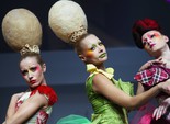 Шоу зачісок у Лондоні: the Alternative Hair Show at the Grand Temple