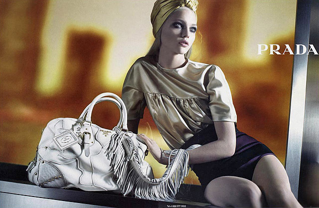 Саша Пивоварова в Prada