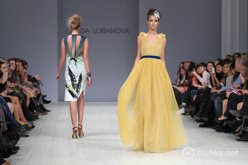 Показ Larisa LOBANOVA