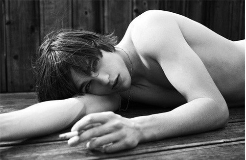 Ніколас Холт