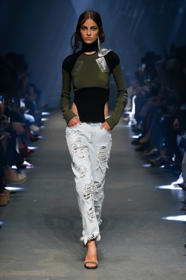 Коллекция Versus Versace весна-лето 2017