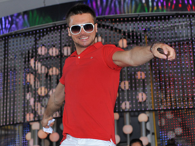 Сергей Лазарев