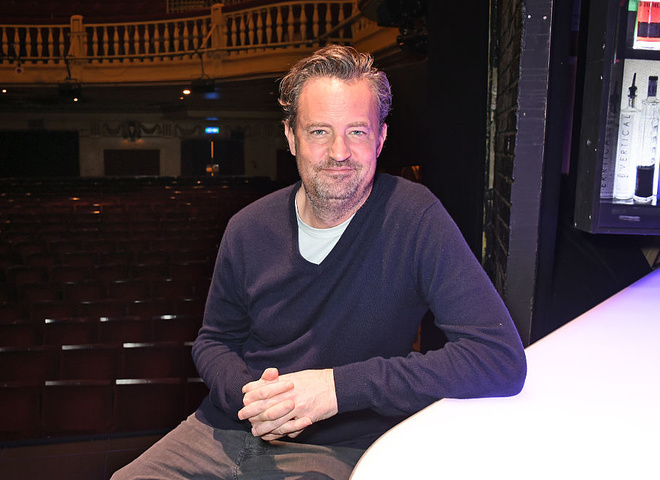 Похорон Меттью Перрі: перші подробиці закритої церемонії прощання