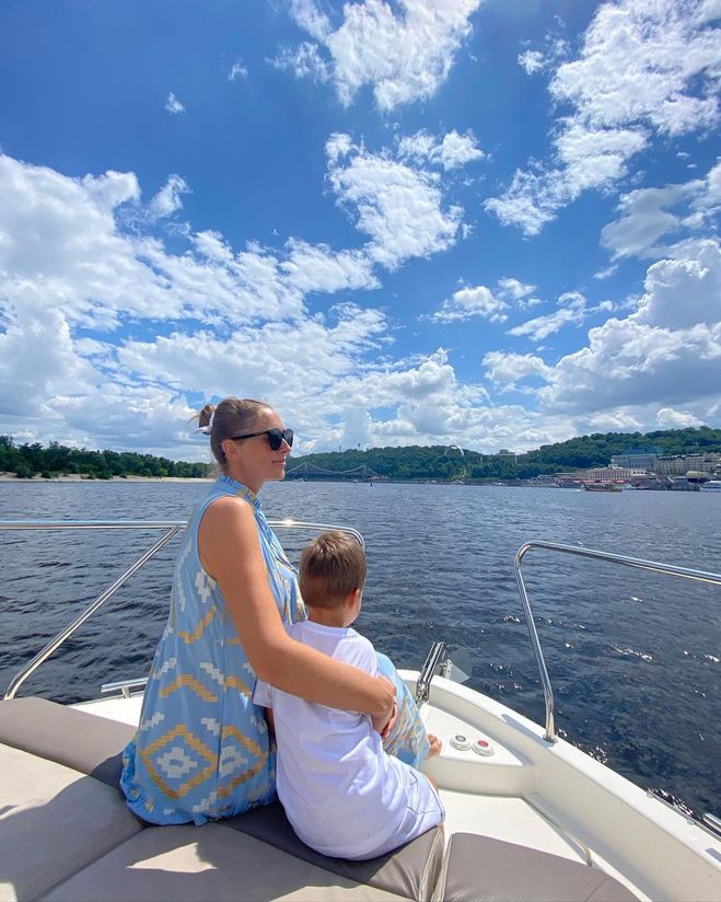 Катя Осадчая с сыном