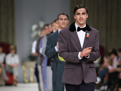 Показ Смолін