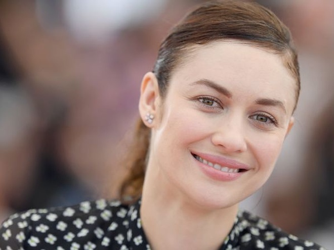 Ольга Куриленко показала фото своєї мами у молодості