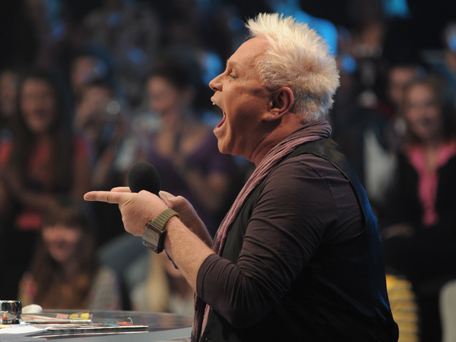 Боря Моїсеєв хоче розважити Елтона Джона