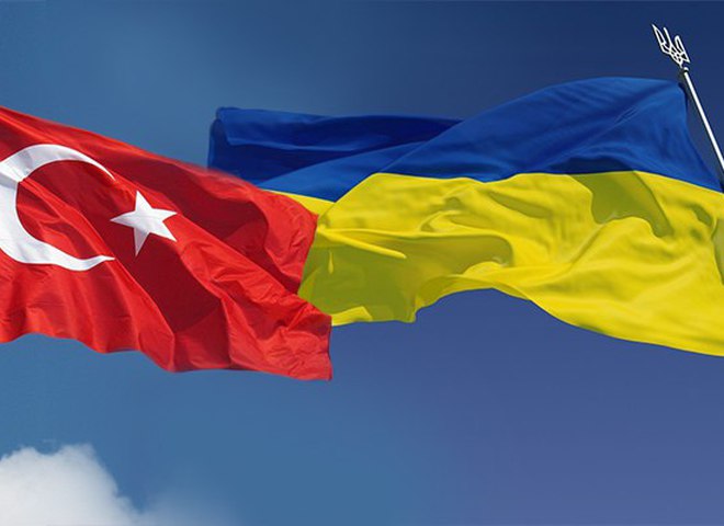 Туреччина збільшила термін безвізового перебування для українців до 90 днів