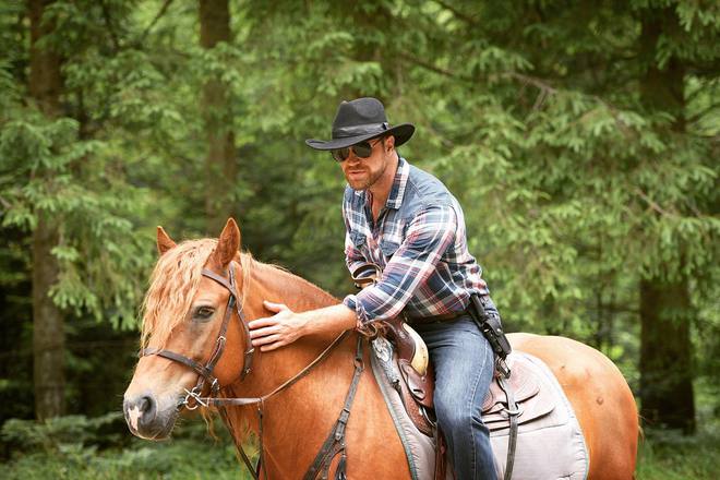 Артемий Егоров