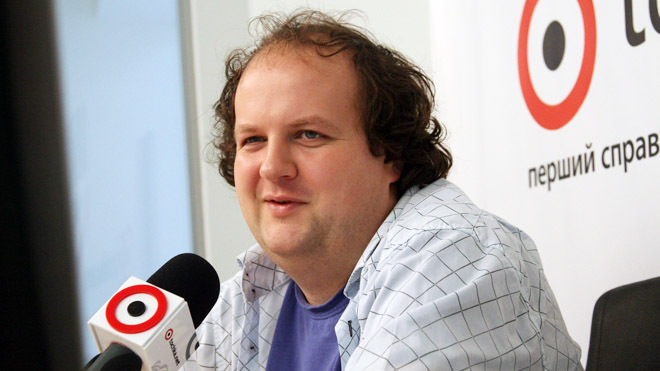 группа Тик, Виктор Бронюк