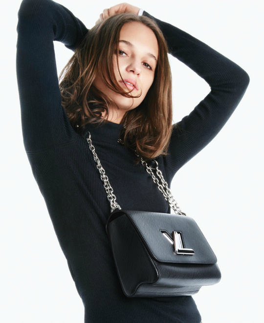 Алісія Вікандер в рекламі Louis Vuitton