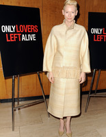 Тильда Свинтон