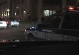 ИДПС с включенной мигалкой в пробке.   
