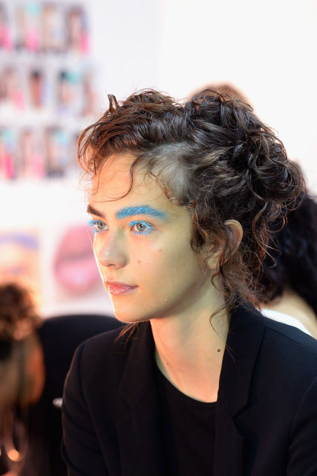 Макіяж на Тижні моди в Нью-Йорку: яскраві акценти