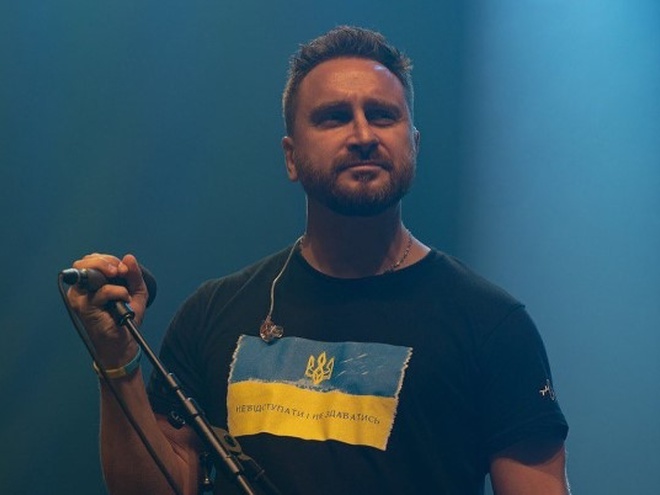 Собчук зі "СКАЙ" пройшовся по шоу-бізнесу: Якщо на сцені ти супер-патріот, не потрібно переходити назад на російську