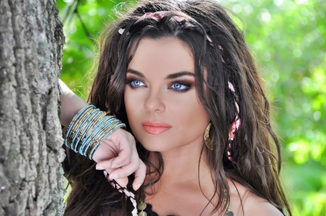 Наташа Королева