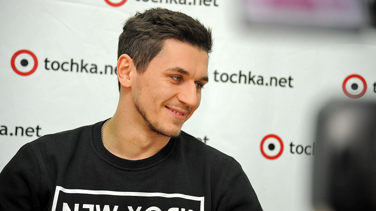 Олег Татаринов